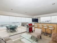  of property in Bloubergstrand