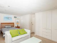  of property in Bloubergstrand