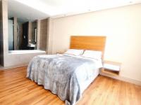  of property in Bedford Gardens