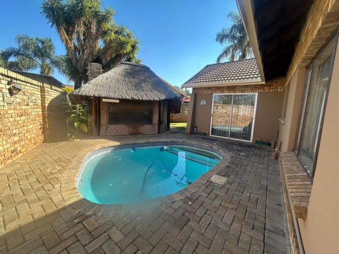 5 Bedroom House for Sale For Sale in Waterval East - MR718729