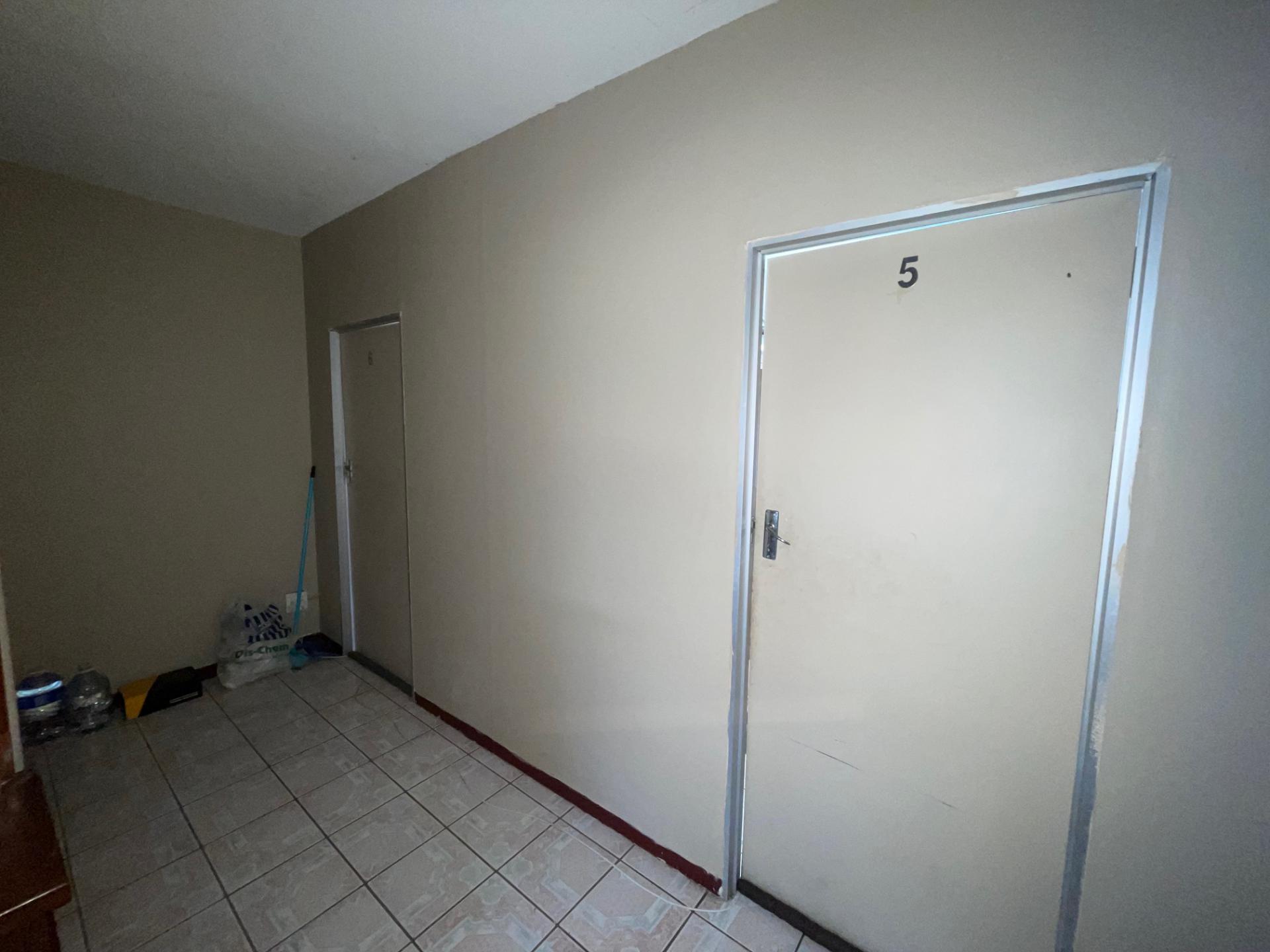  of property in Sunnyside