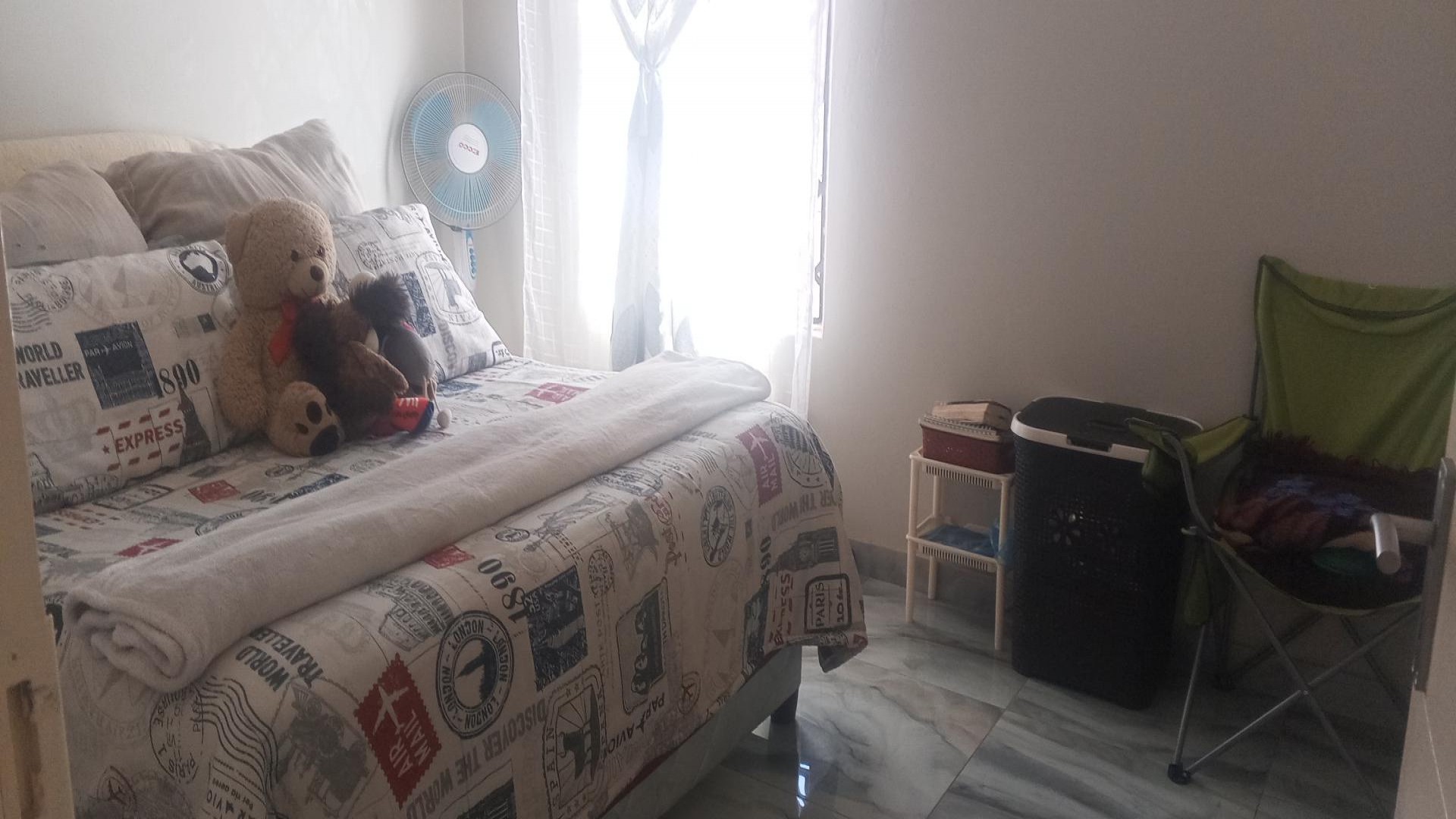 Bed Room 1 - 8 square meters of property in Lehae