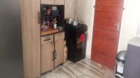 Kitchen - 7 square meters of property in Lehae