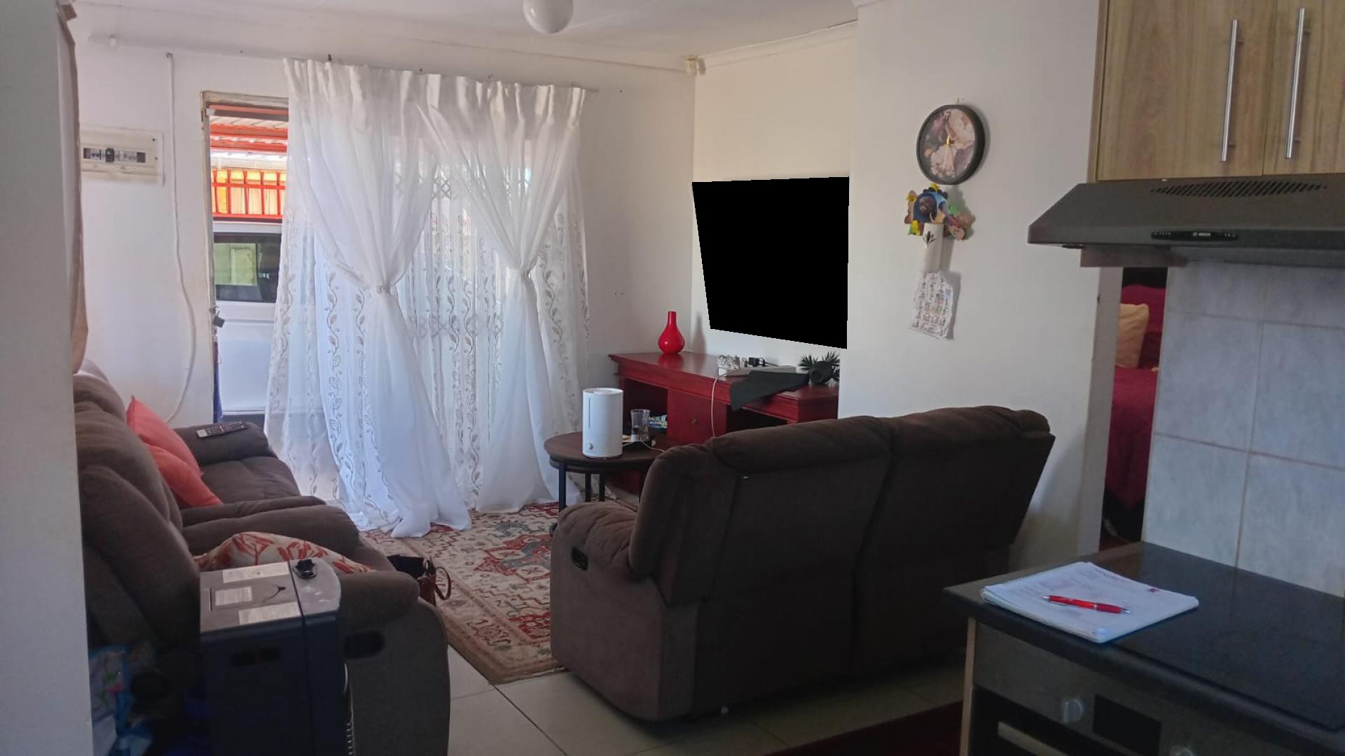 Lounges of property in Bloemdustria