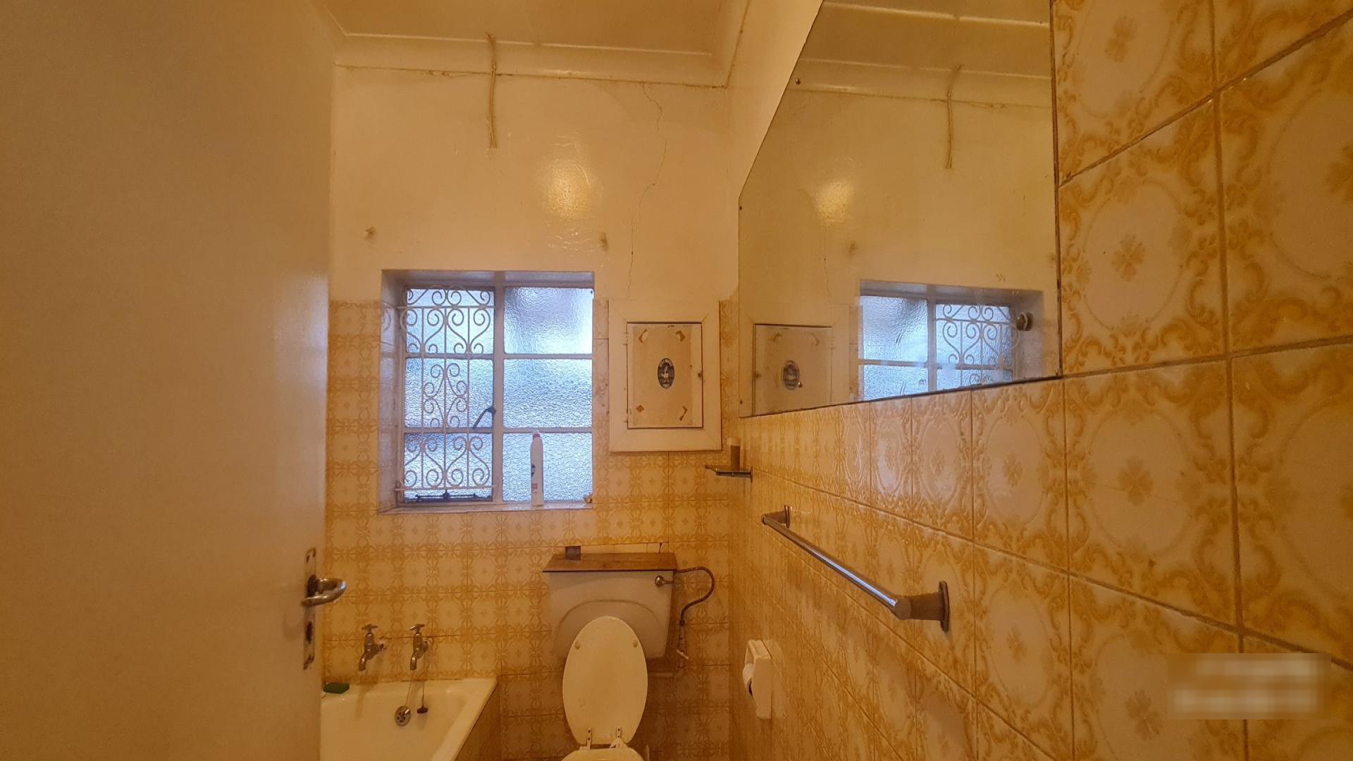 Bathroom 1 of property in Elsburg