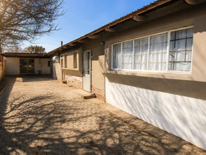 11 Bedroom House for Sale For Sale in Brandwag - MR718820