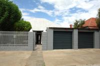 3 Bedroom 2 Bathroom House for Sale for sale in Kimberley