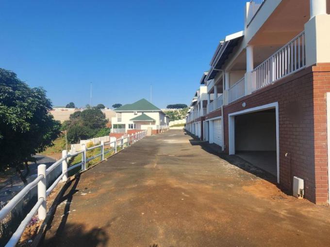 3 Bedroom Duplex for Sale For Sale in Mount Edgecombe  - MR718834