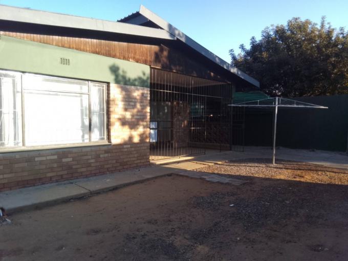 3 Bedroom House to Rent in Rustenburg North - Property to rent - MR718836