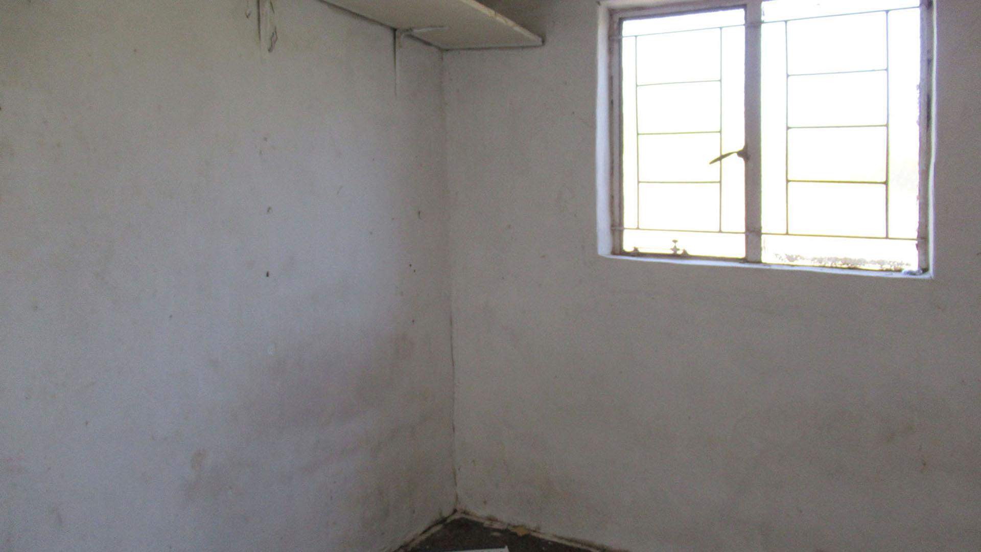 Bed Room 3 of property in Strubenvale