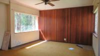 Lounges - 22 square meters of property in Strubenvale