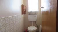 Bathroom 2 - 13 square meters of property in Strubenvale