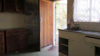 Kitchen - 11 square meters of property in Strubenvale