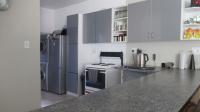 Kitchen - 12 square meters of property in Roodekrans