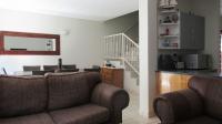 Lounges - 14 square meters of property in Roodekrans