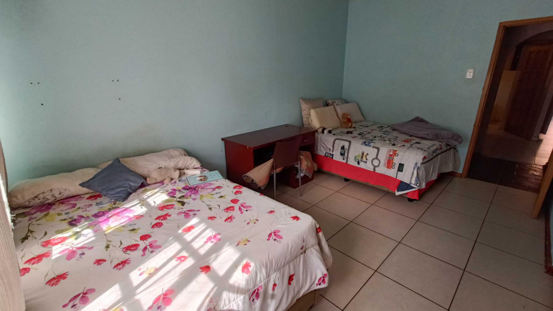 Bed Room 1 of property in Yellowwood Park 