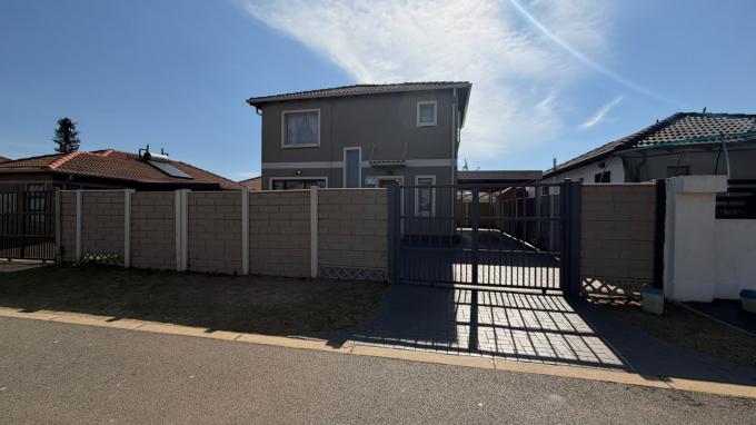 3 Bedroom House for Sale For Sale in Albertsdal - MR718892