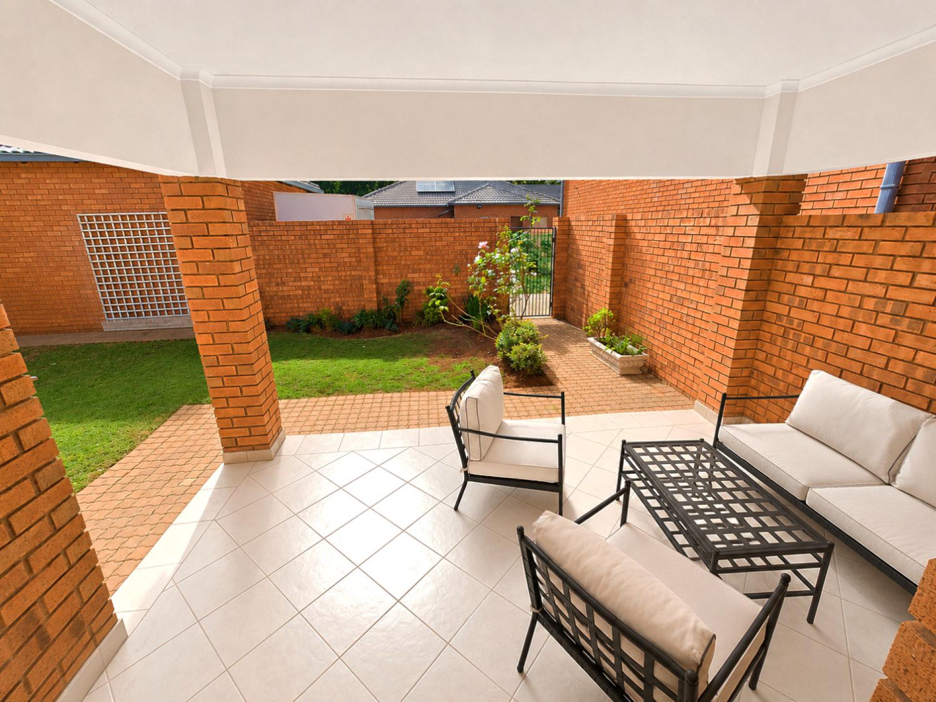  of property in Sinoville