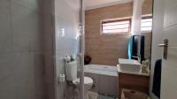 Bathroom 1 - 6 square meters of property in Witfontein