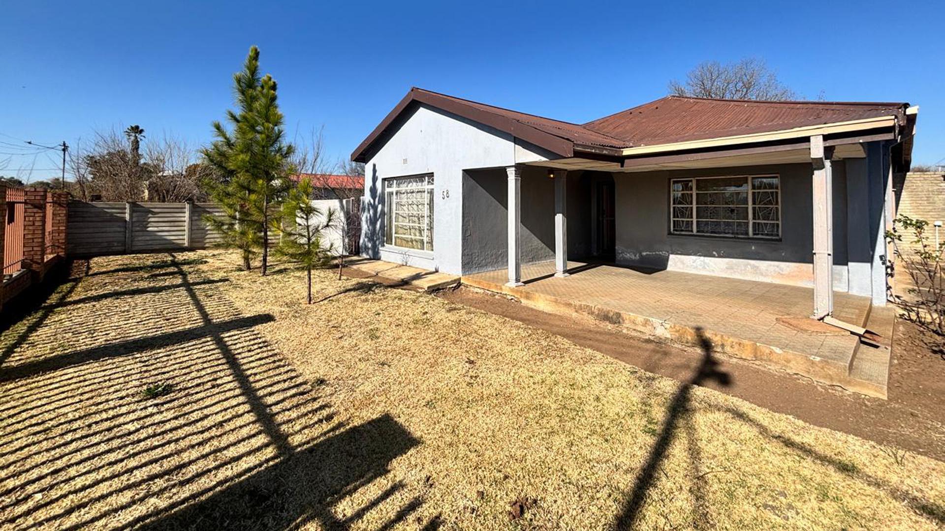 Front View of property in Parys