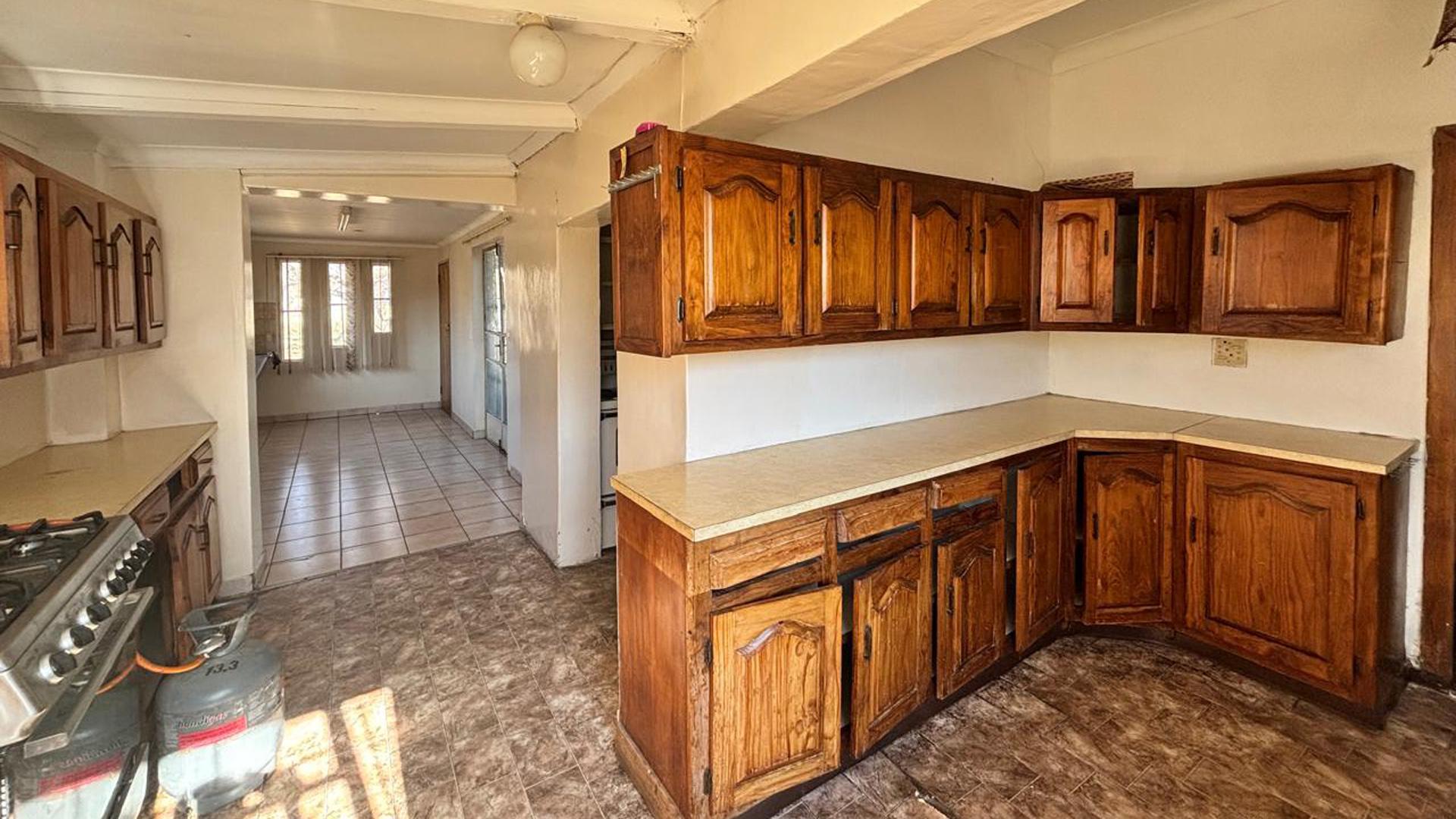 Kitchen of property in Parys