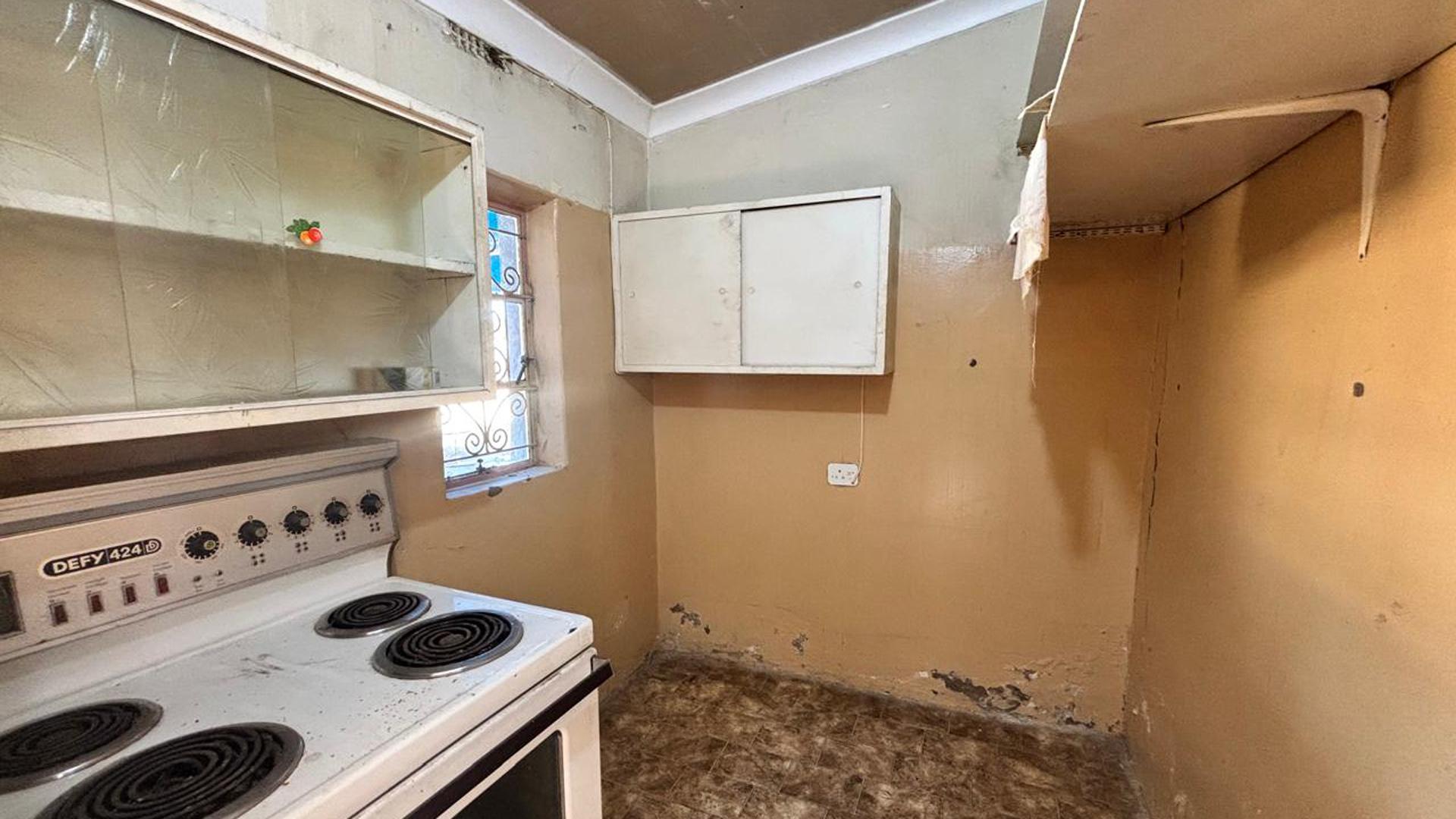 Kitchen of property in Parys