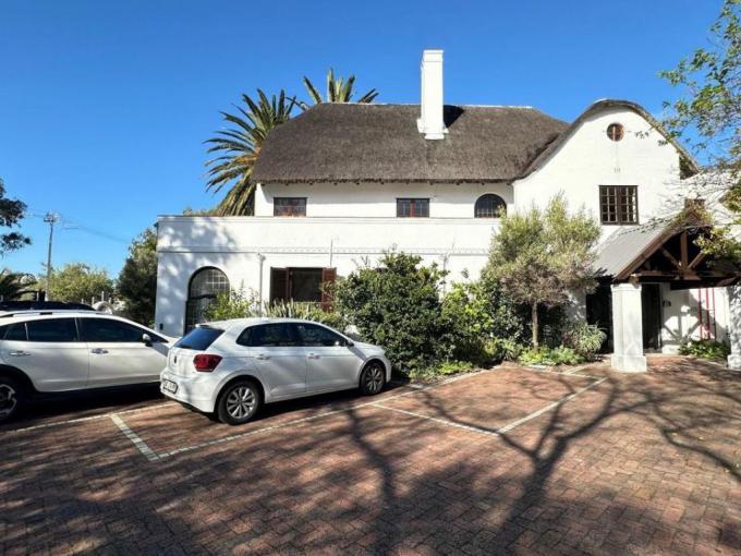 Commercial to Rent in Kenilworth - CPT - Property to rent - MR718934