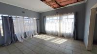 Lounges of property in Balfour