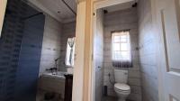 Bathroom 1 of property in Balfour