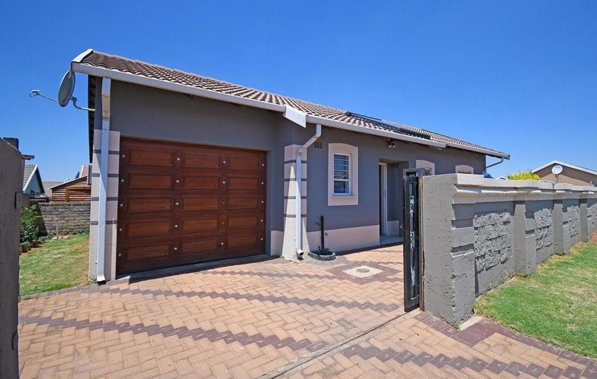  of property in Salfin