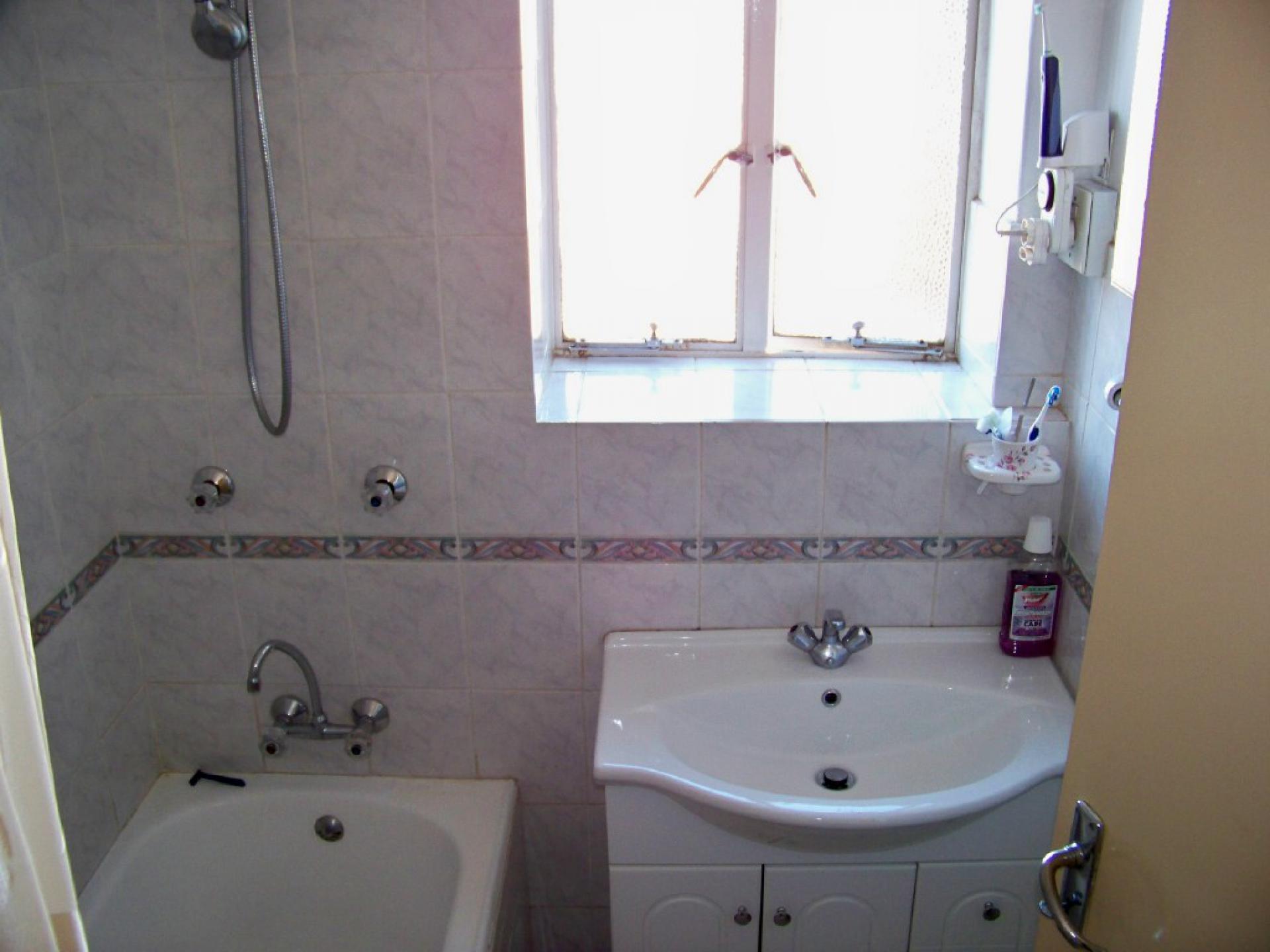  of property in Sunnyside