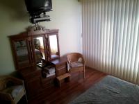  of property in Sunnyside