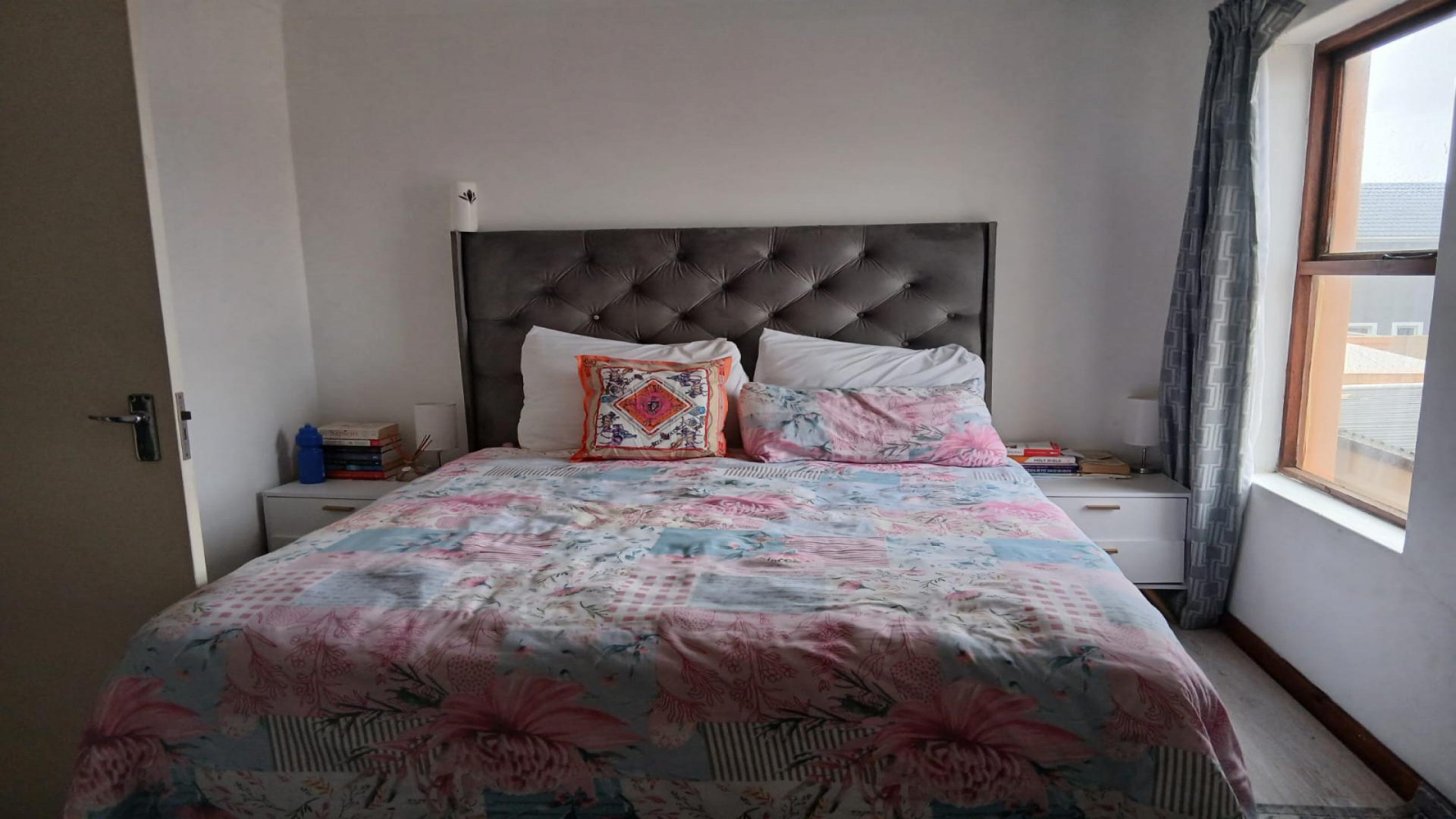 Bed Room 1 of property in Parklands