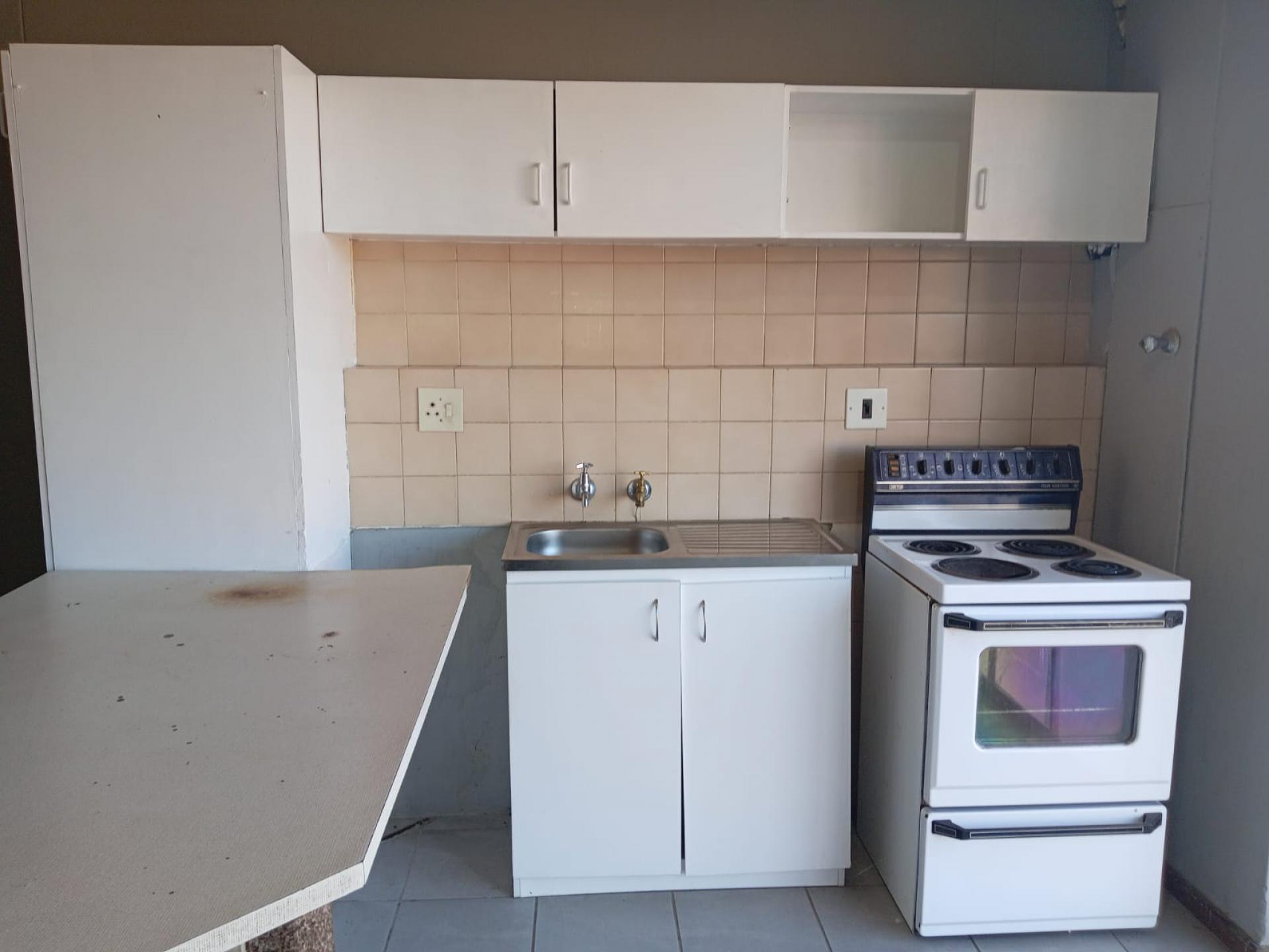  of property in Sunnyside