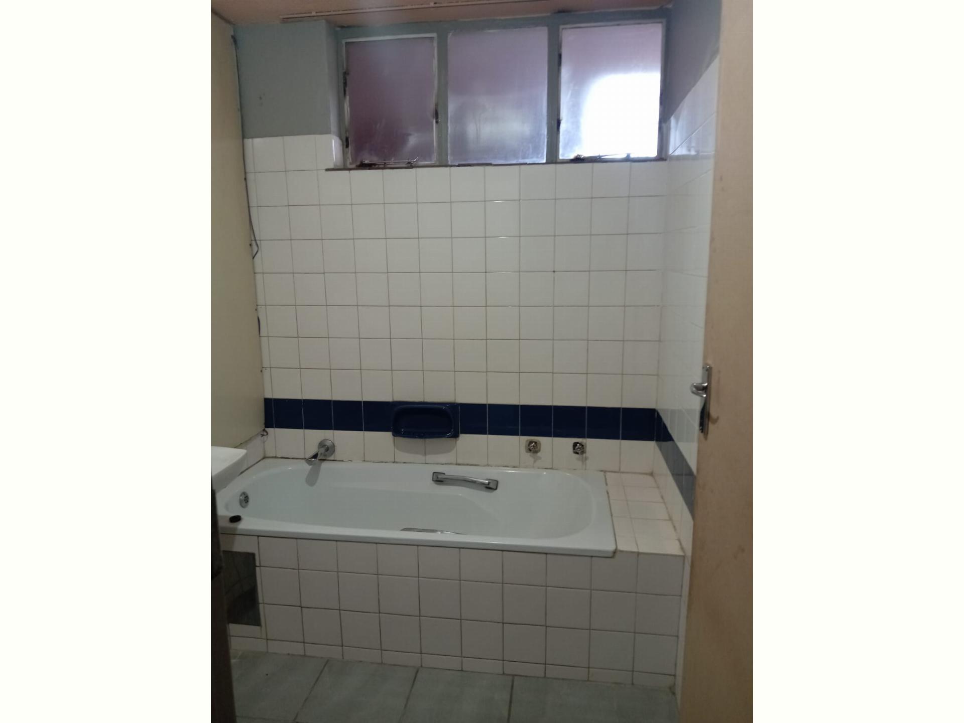  of property in Sunnyside