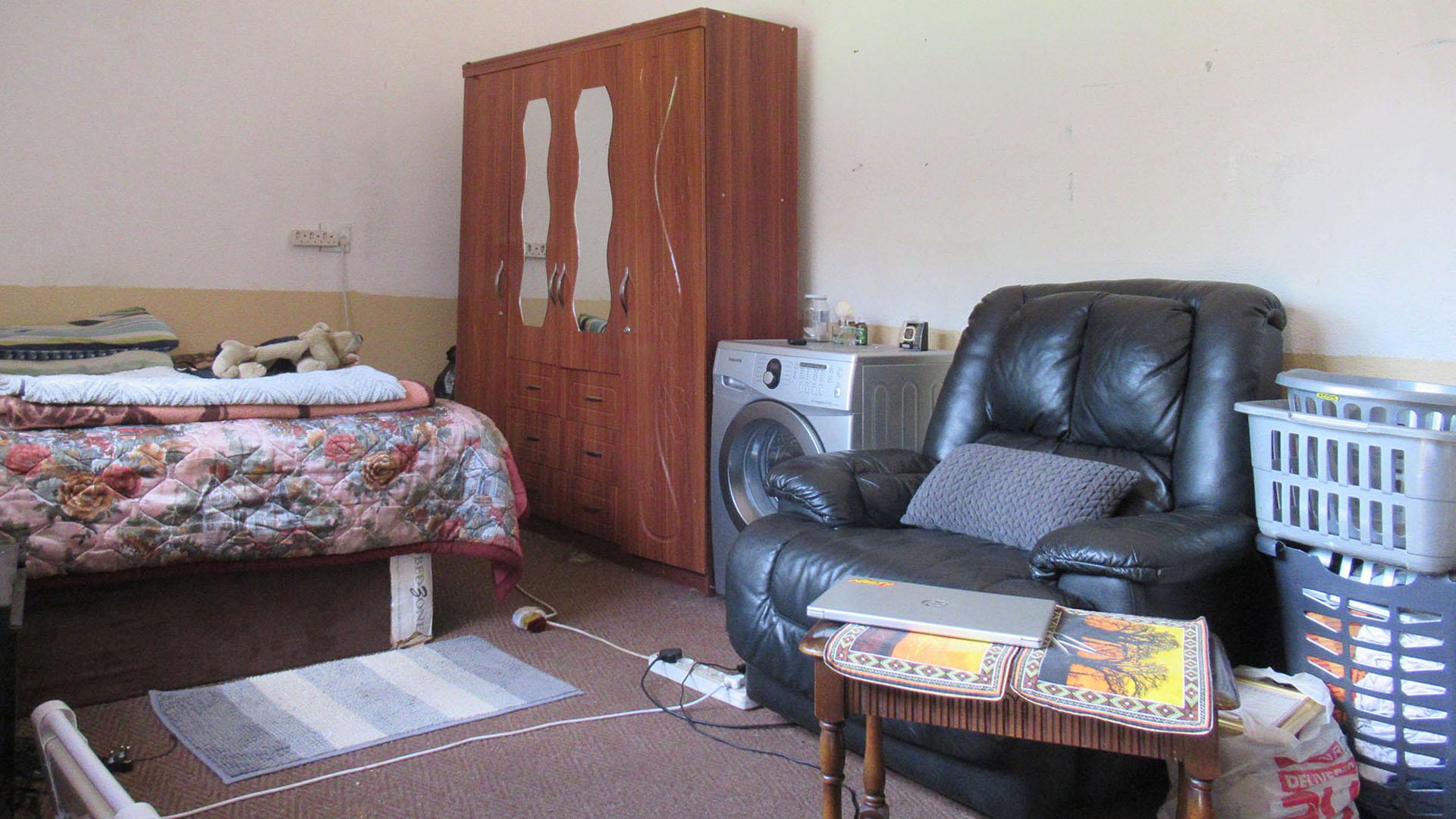 Staff Room - 16 square meters of property in Greenhills