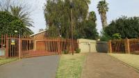 Front View of property in Greenhills