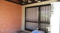 Patio - 10 square meters of property in Pine Slopes A.H.