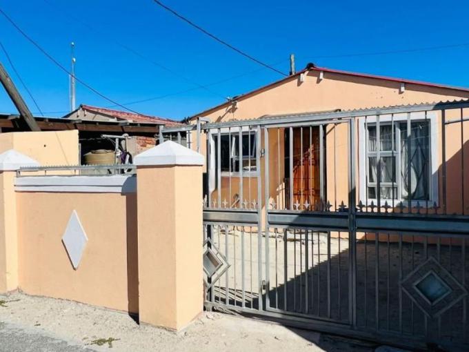 2 Bedroom House for Sale For Sale in Griffiths Mxenge - MR719001