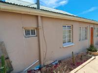  of property in Oudtshoorn