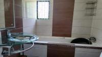 Bathroom 1 of property in Bellair - DBN