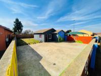 3 Bedroom 1 Bathroom House for Sale for sale in Windmill Park