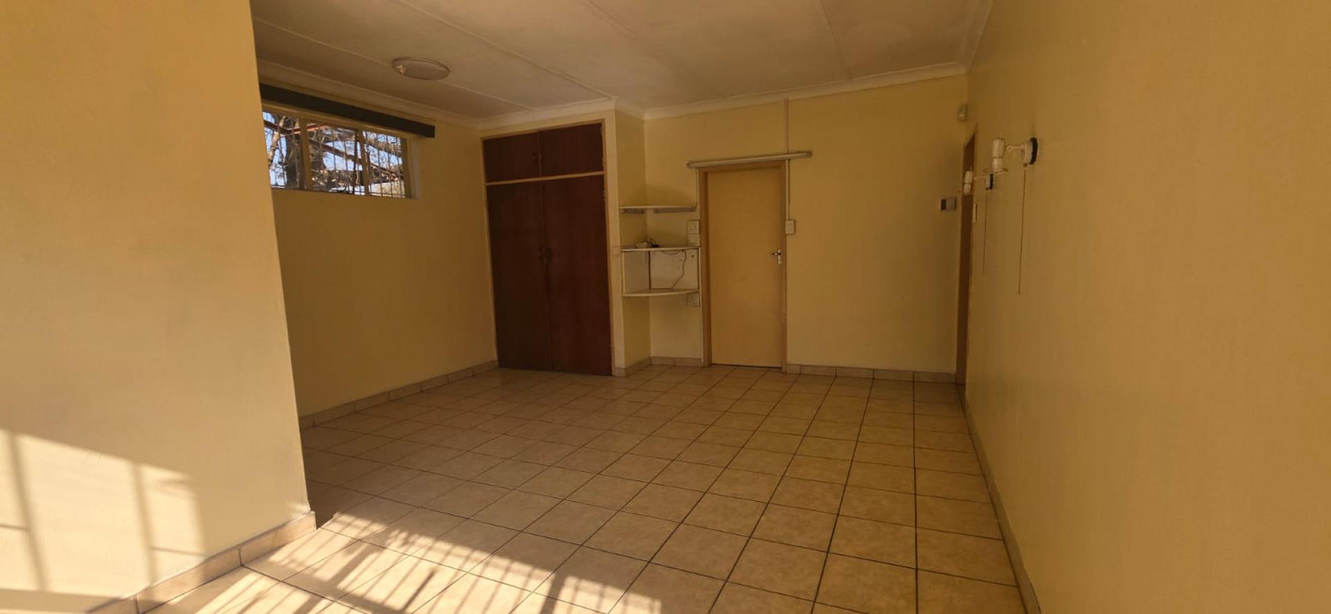  of property in Rietkol AH
