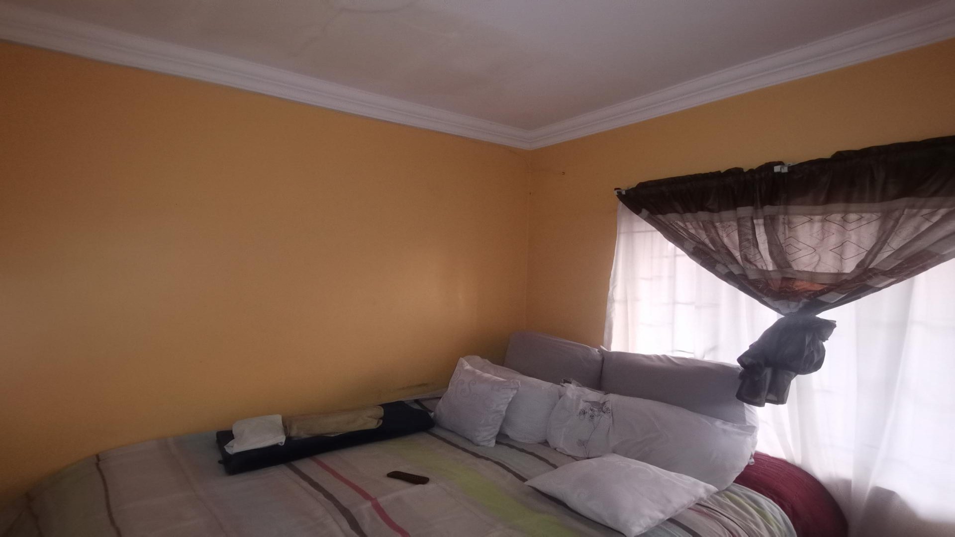 Bed Room 2 of property in Vanderbijlpark
