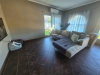  of property in Oudtshoorn