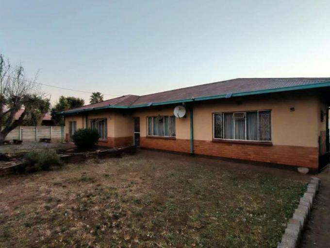 3 Bedroom House for Sale For Sale in Valhalla - MR719096