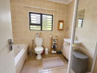  of property in Helderkruin