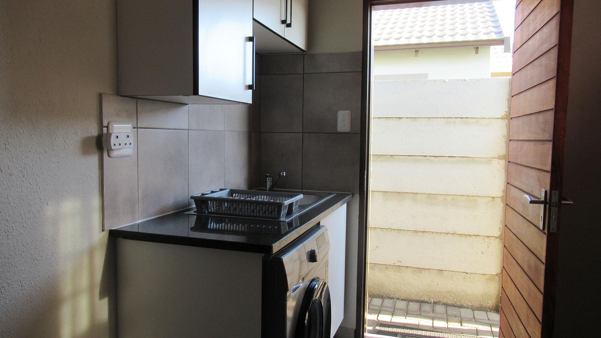 Kitchen - 5 square meters of property in Wilfordon