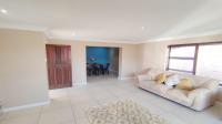 Lounges of property in Malabar