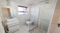 Bathroom 1 of property in Malabar